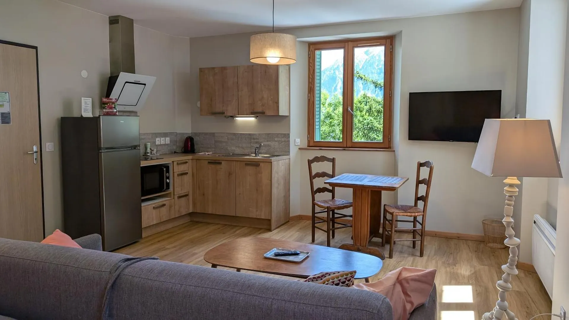 Sport'Hotel-Aparthotel De Milan Le Bourg-dʼOisans 3*,  France